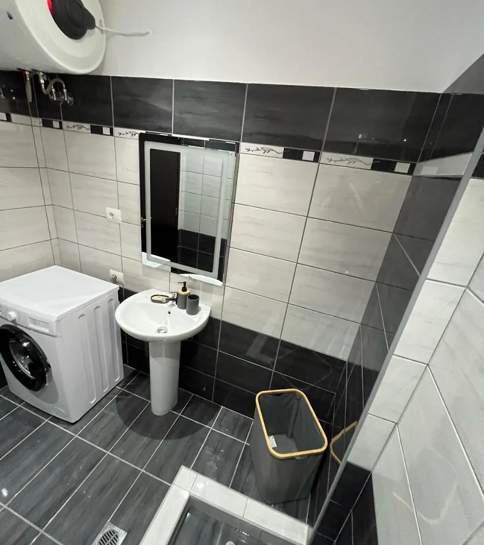 Kasi Apartment Sarandë 0*,  Albanië
